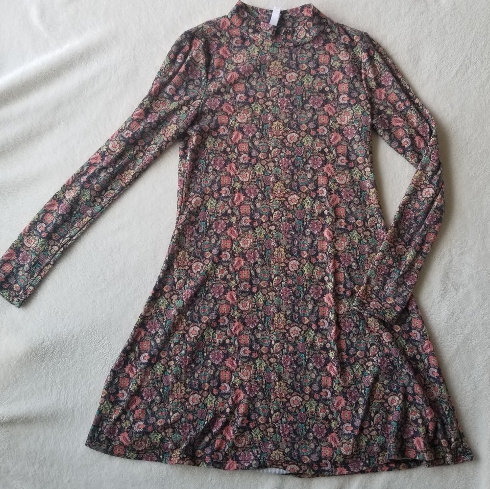 Mock neck floral long sleeve dress